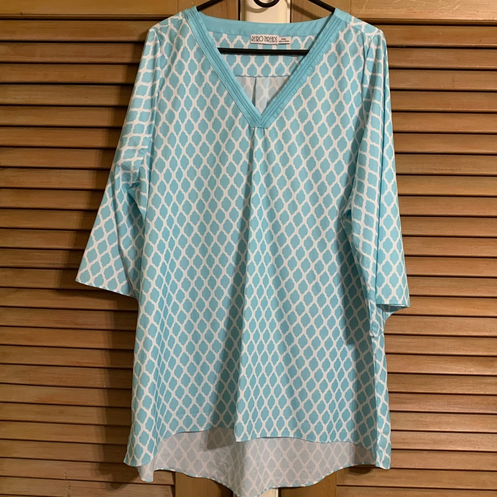 Retro Threads Blouse - Picture 2 of 5